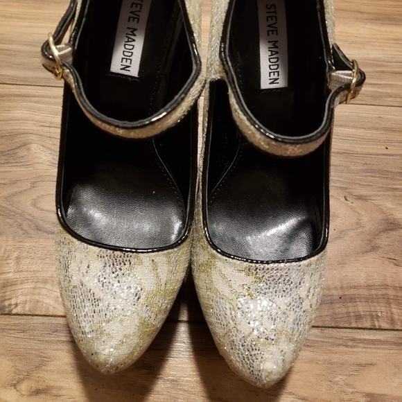Steve Madden Gold Glitter Heels Viktoree Size 8 Medium - Picture 2 of 8